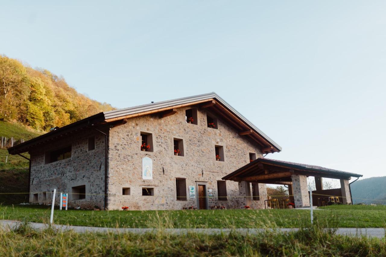 Agriturismo Piane Ono Degno المظهر الخارجي الصورة