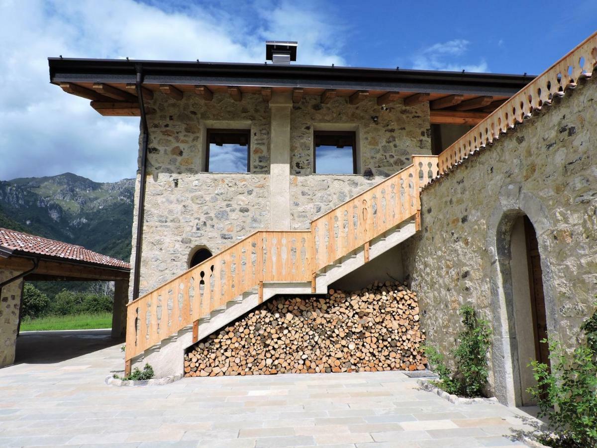Agriturismo Piane Ono Degno المظهر الخارجي الصورة